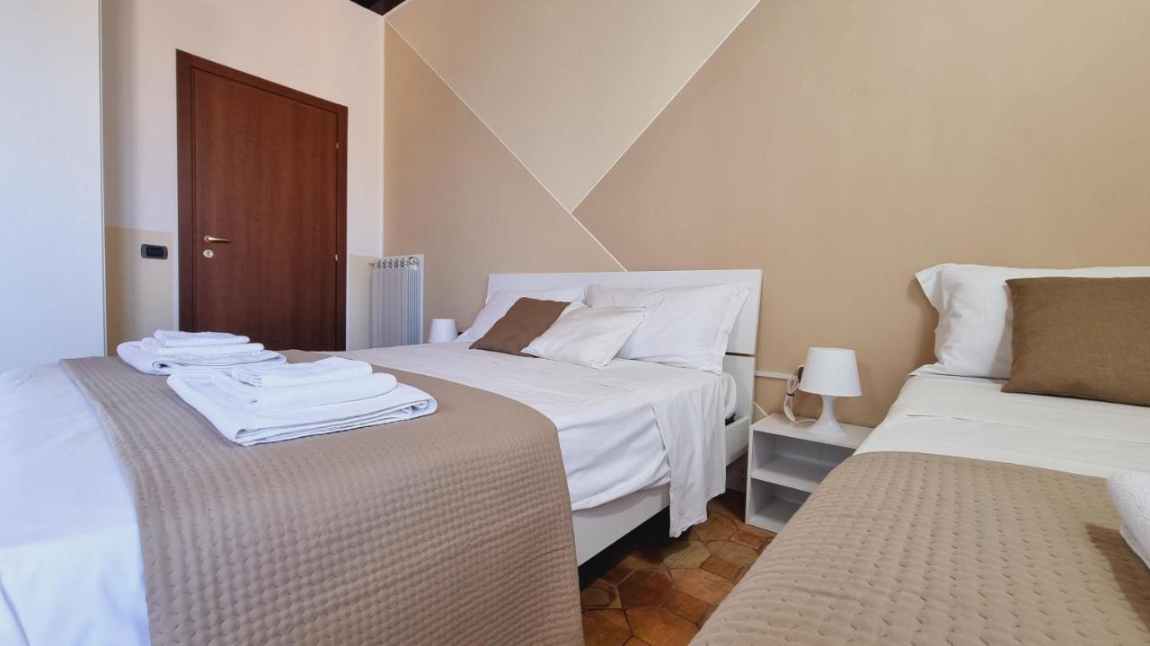 Апартаменти Vittoria House Тропеа Екстер'єр фото